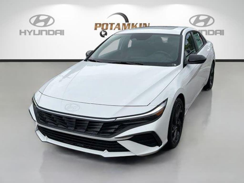 New 2026 Hyundai Elantra SEL Sport Sedan
