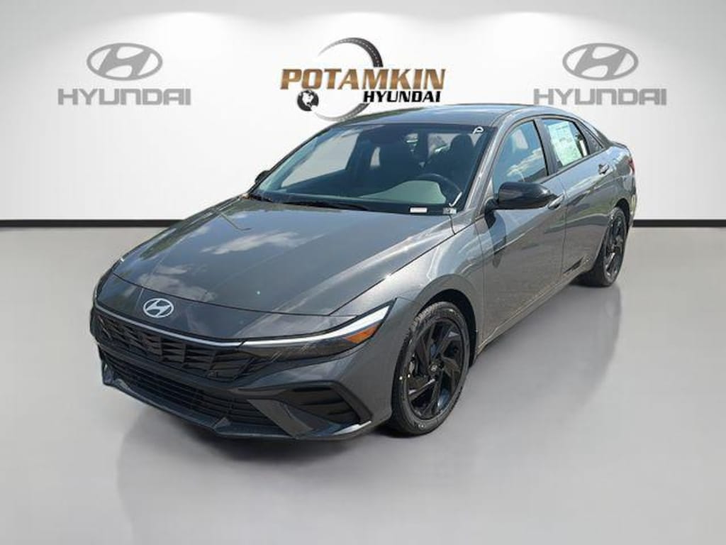 New 2026 Hyundai Elantra SEL Sport Sedan