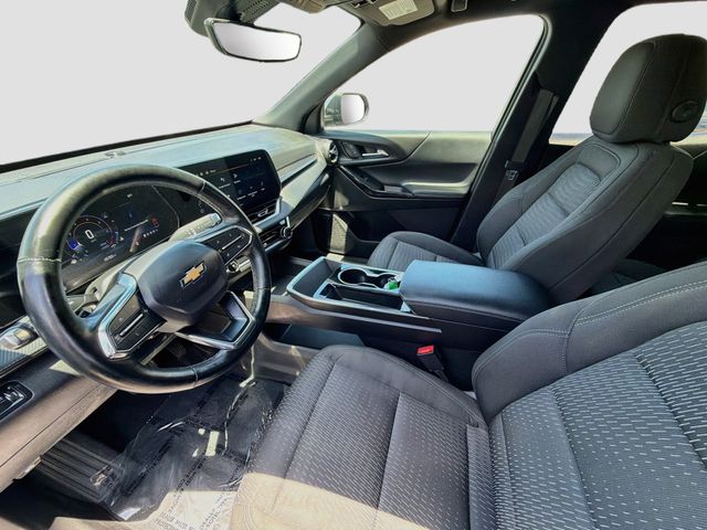 2025 Chevrolet Equinox LT - Photo 21