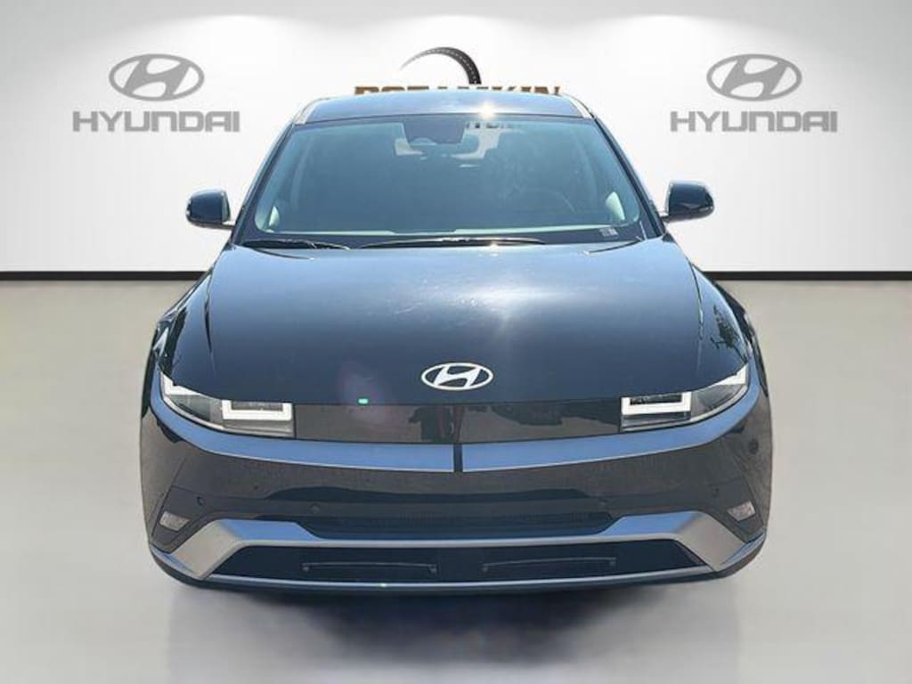 New 2026 Hyundai IONIQ 5 SE SUV