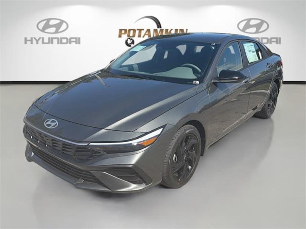 New 2026 Hyundai Elantra SEL Sport Sedan