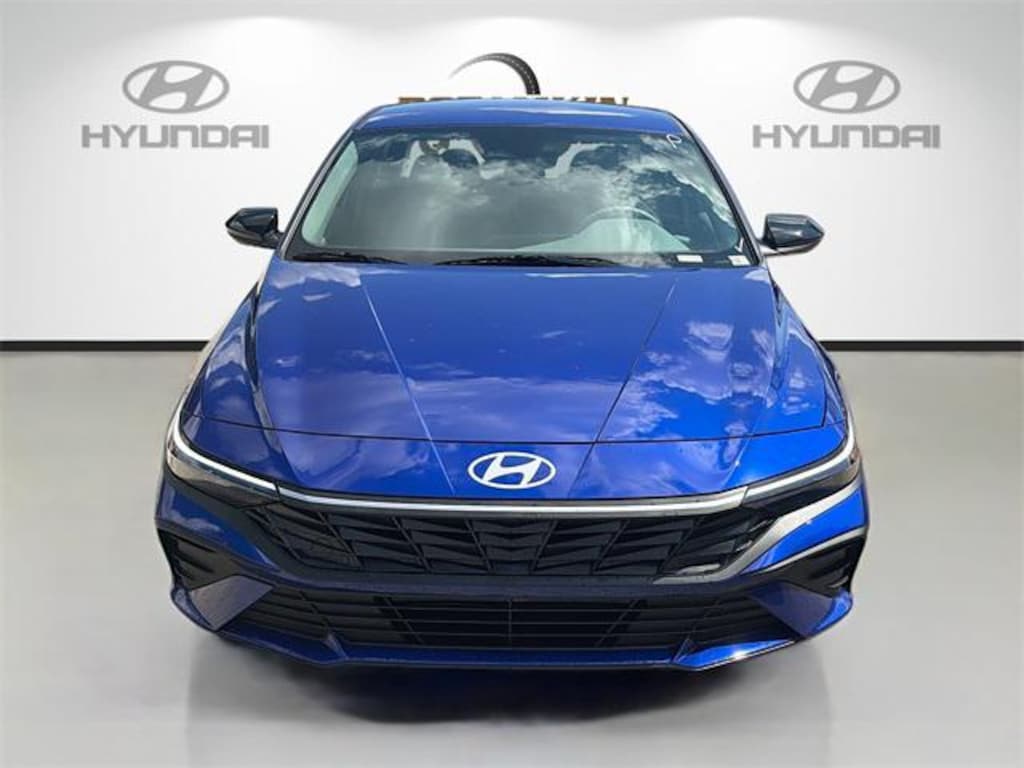 New 2026 Hyundai Elantra SEL Sport Sedan