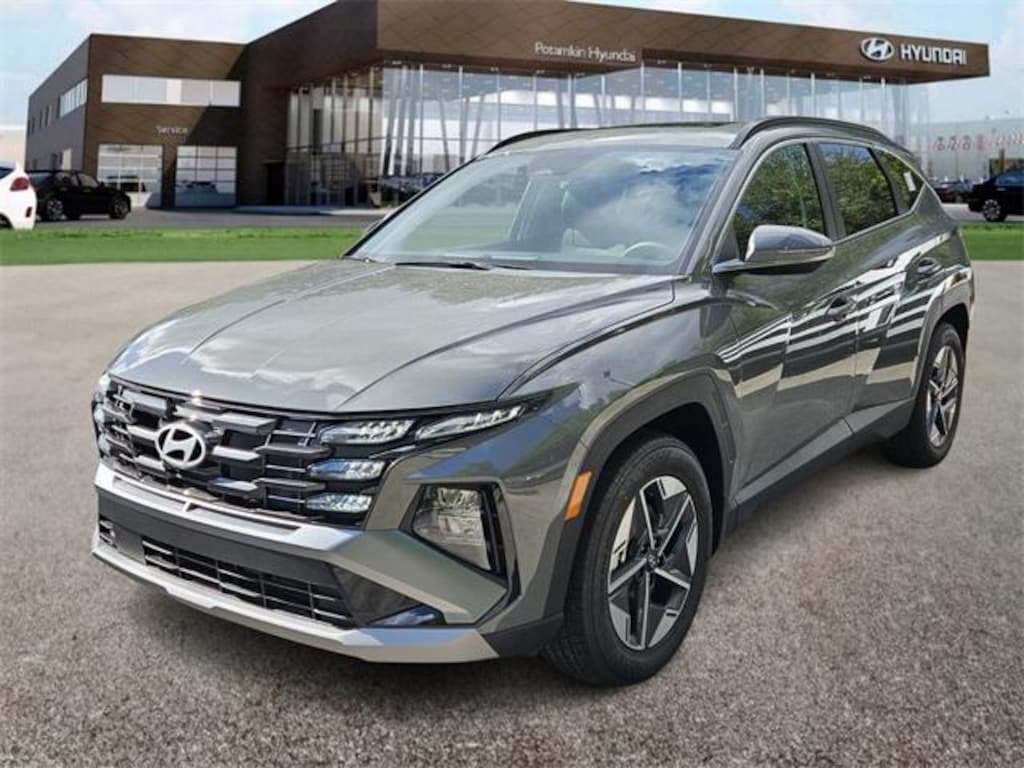 New 2026 Hyundai Tucson SEL Premium FWD SUV