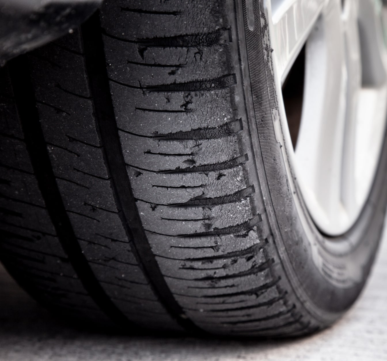 Signs You Need a Hyundai Tire Change