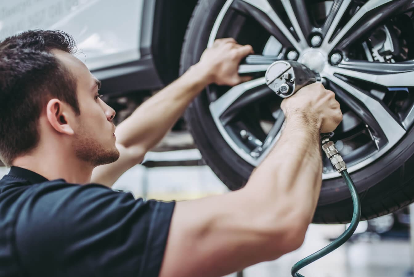 Hyundai tire service in Miami, FL