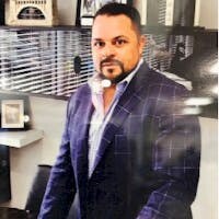 Staff member Frank Pena from ID_b53e4a