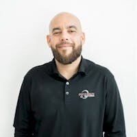 Staff member Willie Perez from ID_19dc37