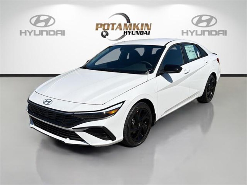 New 2026 Hyundai Elantra SEL Sport Sedan