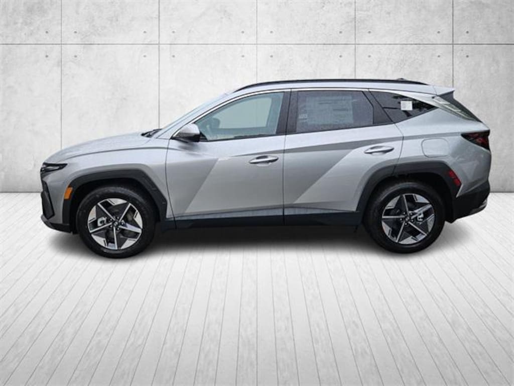 New 2026 Hyundai Tucson SEL FWD SUV