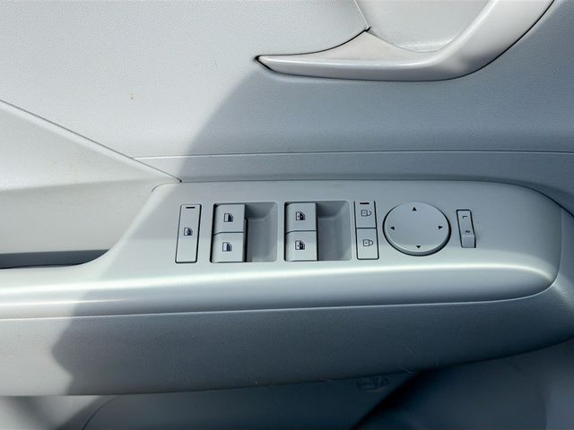 2024 Hyundai Kona SEL - Photo 18