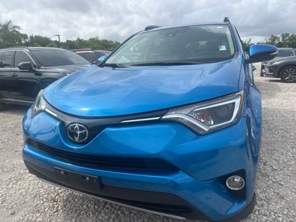 Used 2018 Toyota RAV4 SUV