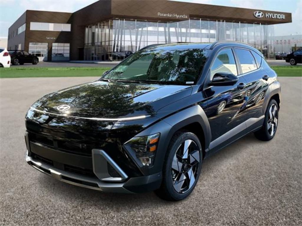 New 2026 Hyundai Kona Limited FWD SUV