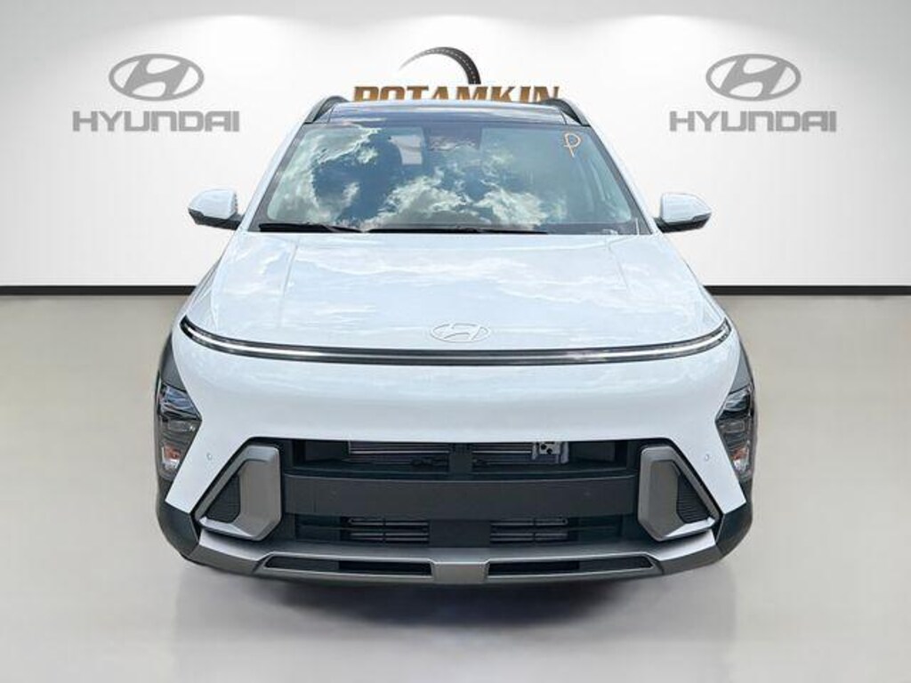 New 2026 Hyundai Kona Limited FWD SUV