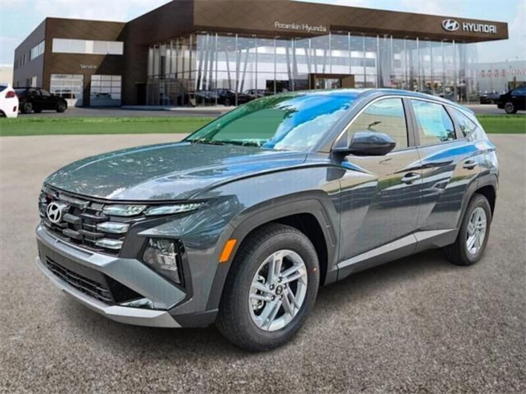 New 2026 Hyundai Tucson SE FWD SUV