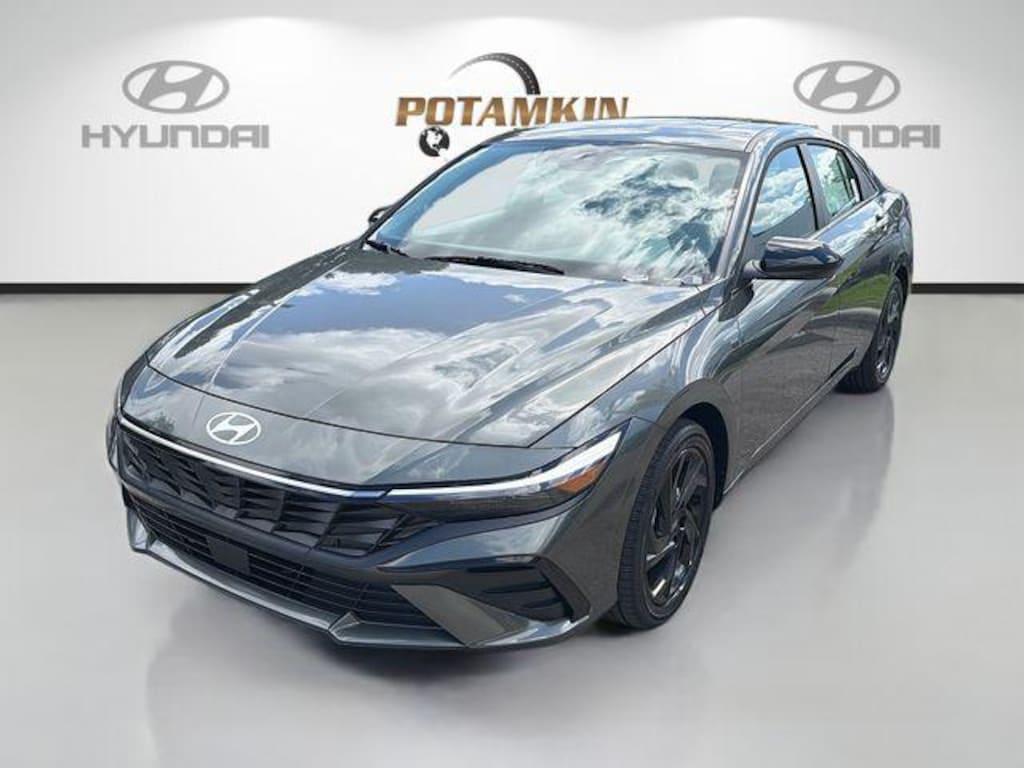 New 2026 Hyundai Elantra SEL Sport Premium Sedan
