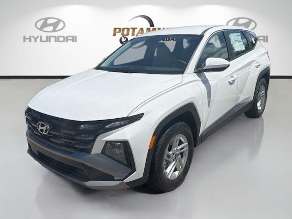 New 2026 Hyundai Tucson SE FWD SUV