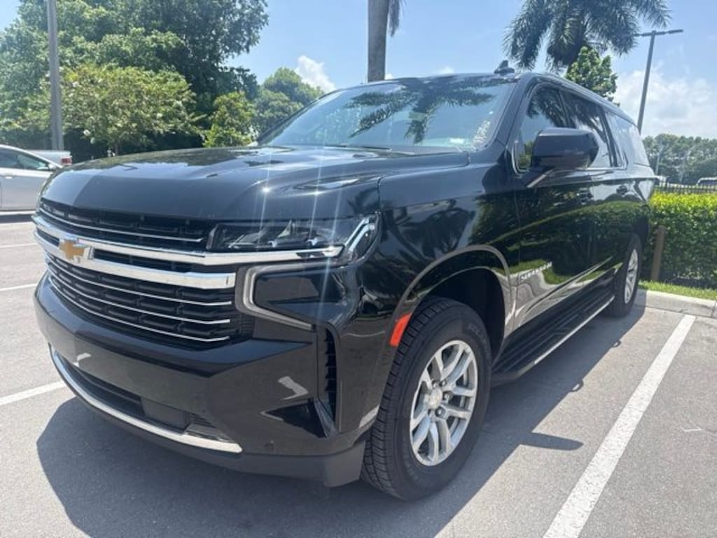 Used 2024 Chevrolet Suburban LT SUV