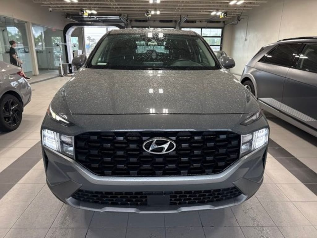 Used 2023 Hyundai Santa Fe SE SUV