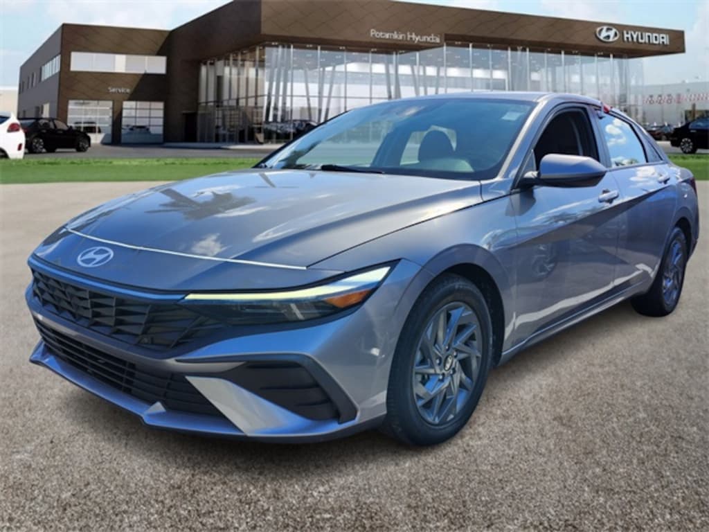 Used 2024 Hyundai Elantra SEL Sedan