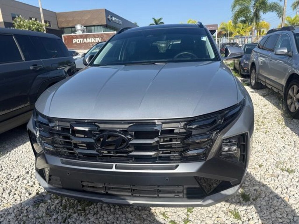 Certified 2025 Hyundai Tucson Limited SUV