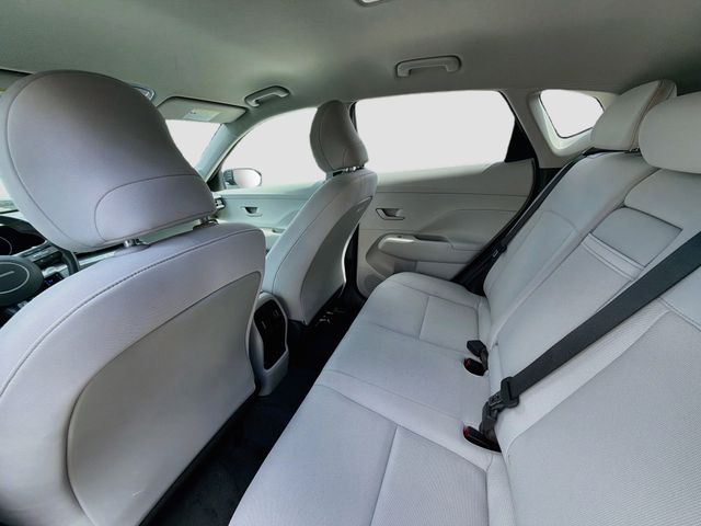 2024 Hyundai Kona SEL - Photo 23