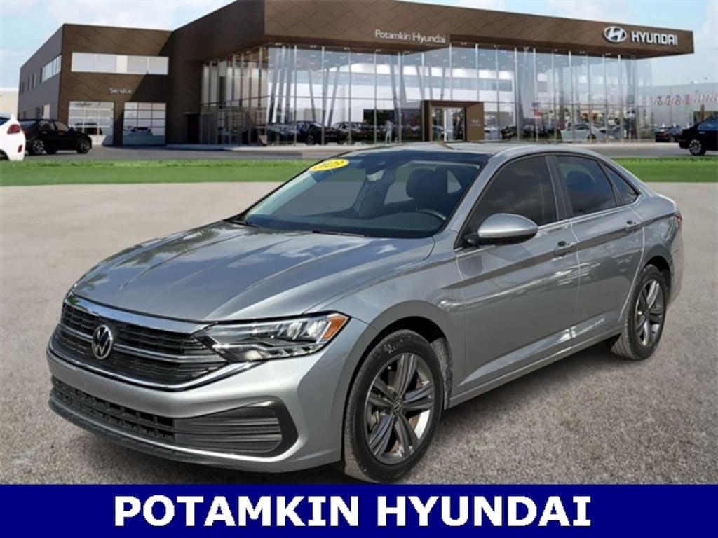 Used 2023 Volkswagen Jetta 1.5T SE Sedan