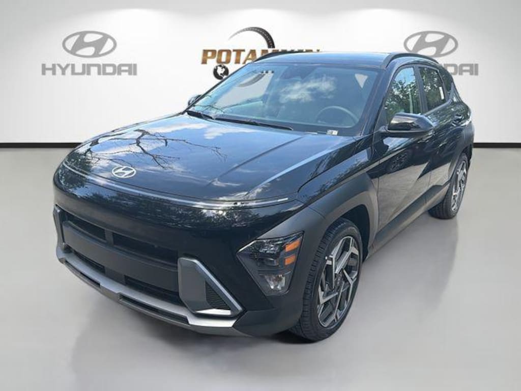 New 2026 Hyundai Kona SEL Premium FWD SUV