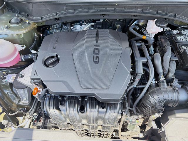 2025 Hyundai Tucson SE - Photo 28