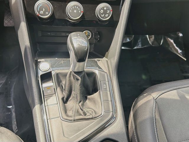 2023 Volkswagen Taos SE - Photo 16