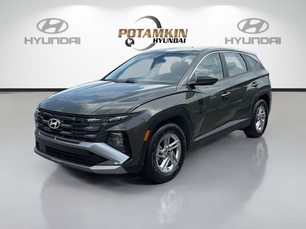 Certified 2025 Hyundai Tucson SE SUV