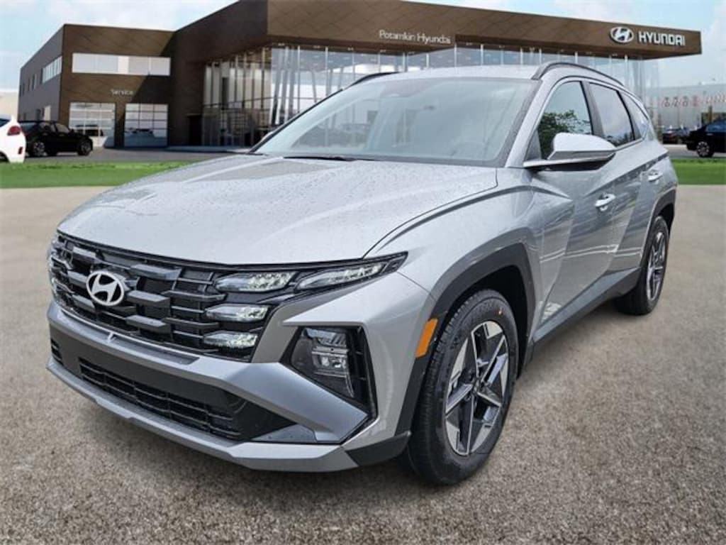 New 2026 Hyundai Tucson SEL Premium FWD SUV