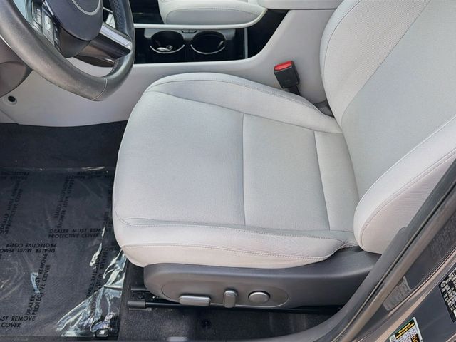 2024 Hyundai Kona SEL - Photo 19