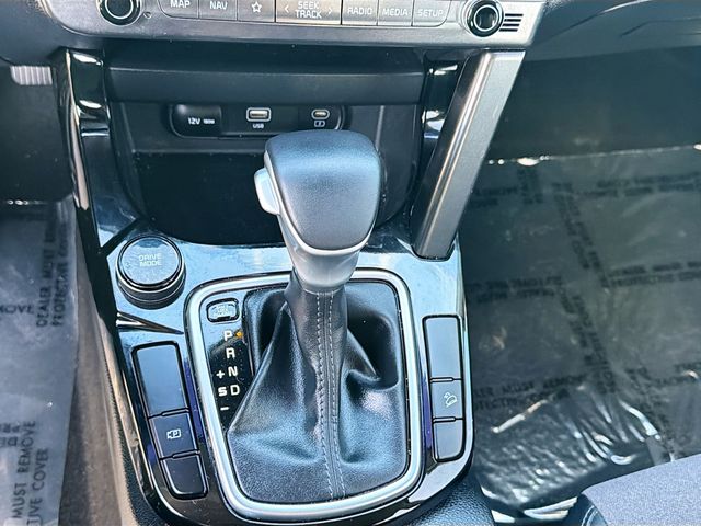 2025 Kia Seltos S - Photo 16