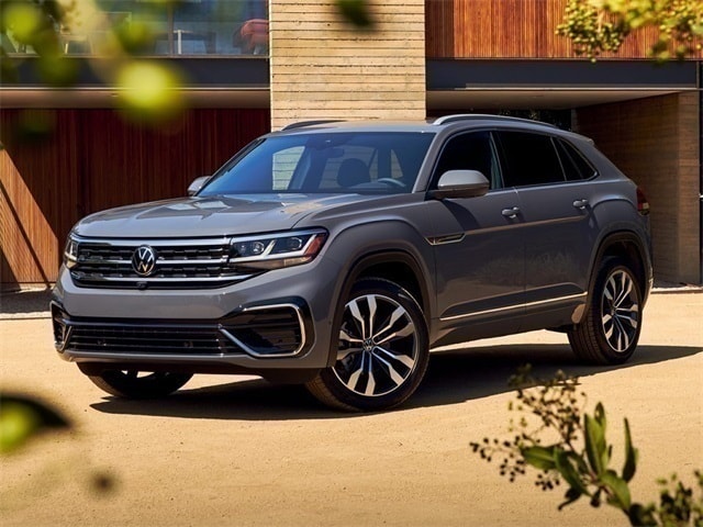 2022 Volkswagen Atlas Cross Sport SE's photo