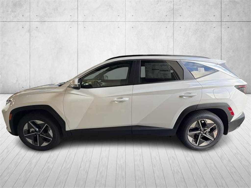 New 2026 Hyundai Tucson SEL Premium FWD SUV
