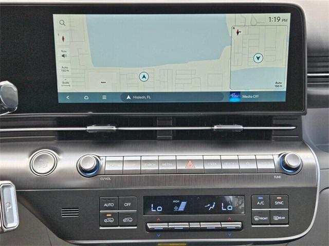 2026 Hyundai Kona Limited - Photo 8