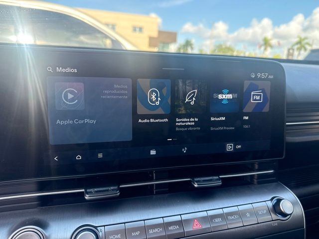2025 Hyundai Kona SEL - Photo 16