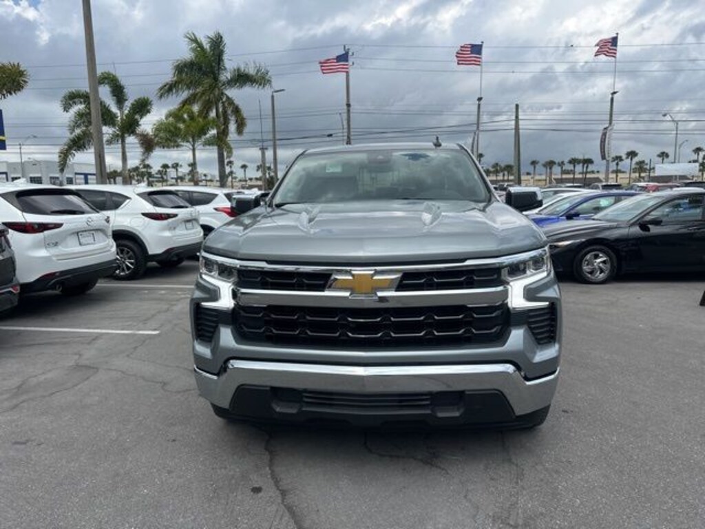 Used 2024 Chevrolet Silverado 1500 LT w/1LT Truck Crew Cab