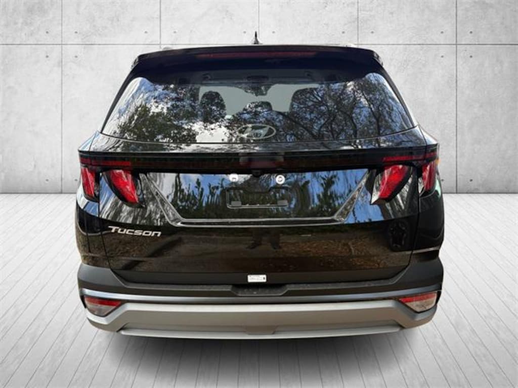 New 2026 Hyundai Tucson SEL FWD SUV