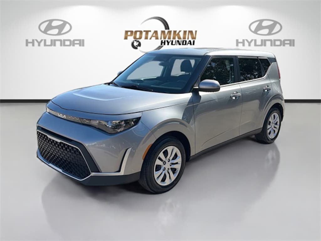 Used 2024 Kia Soul LX Hatchback