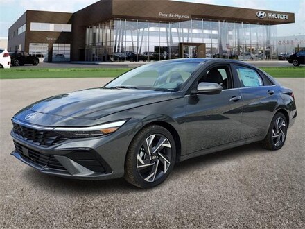 2025 Hyundai Elantra SEL Convenience Sedan