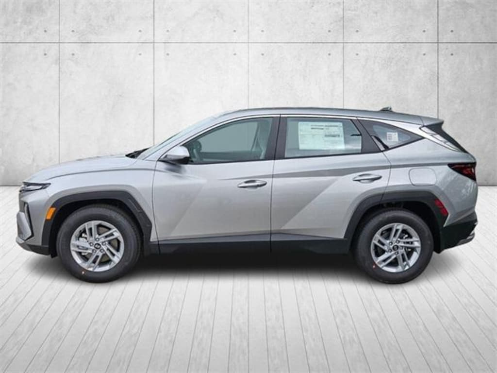 New 2026 Hyundai Tucson SE FWD SUV