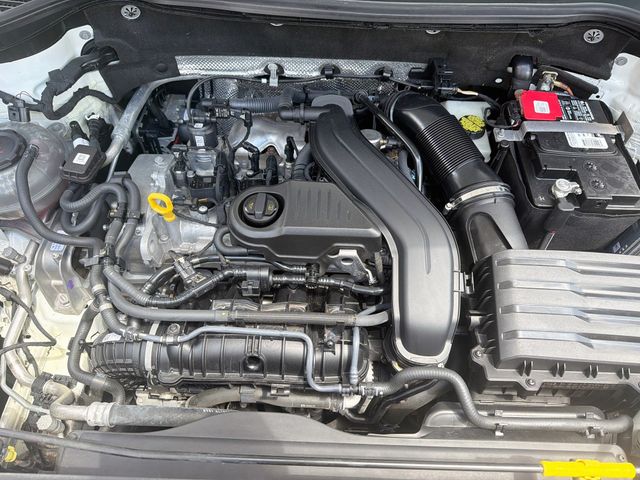 2023 Volkswagen Taos SE - Photo 27