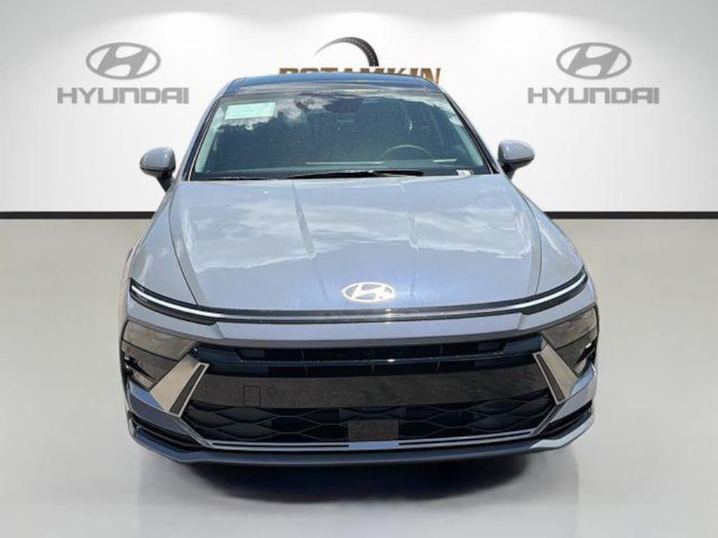 New 2026 Hyundai Sonata Hybrid SEL Sedan