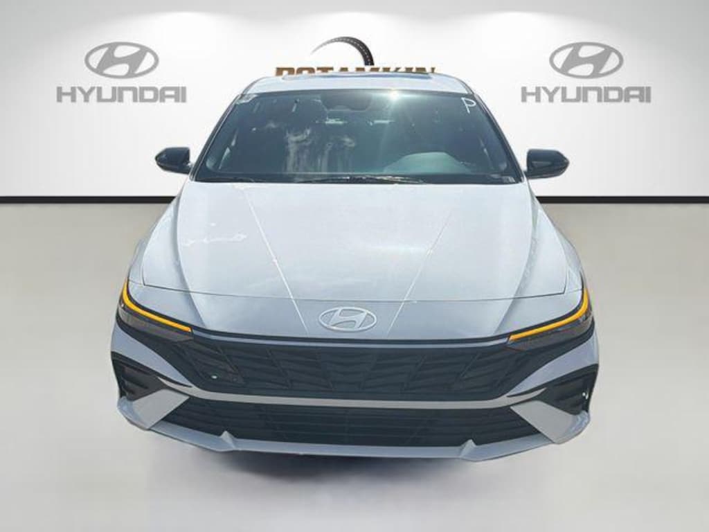New 2026 Hyundai Elantra SEL Sport Sedan