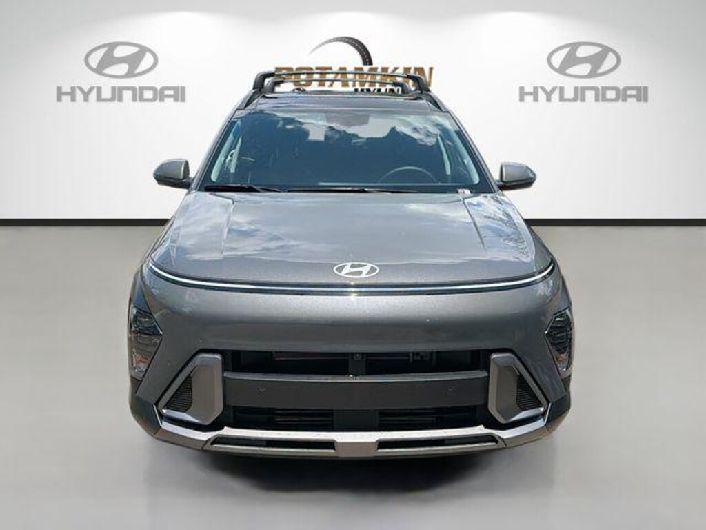 New 2026 Hyundai Kona Limited FWD SUV