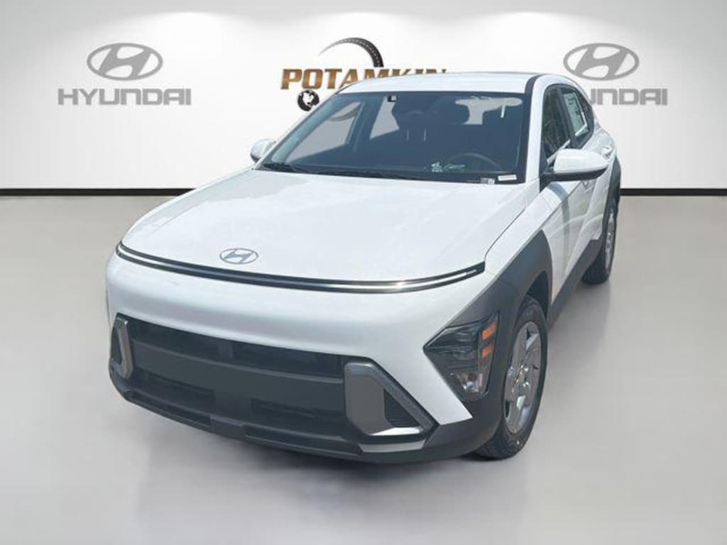 New 2027 Hyundai Kona SE FWD SUV