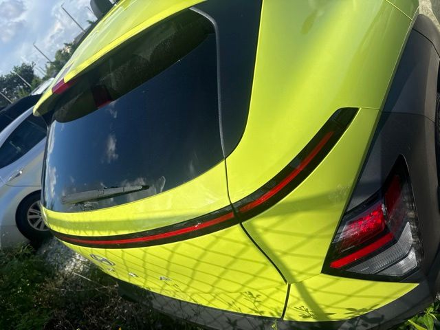 2025 Hyundai Kona SEL - Photo 7