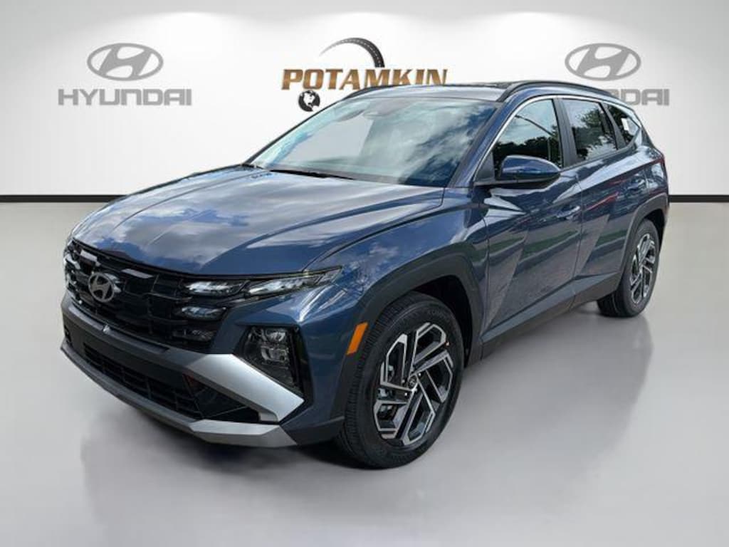 New 2026 Hyundai Tucson SEL Plus FWD SUV