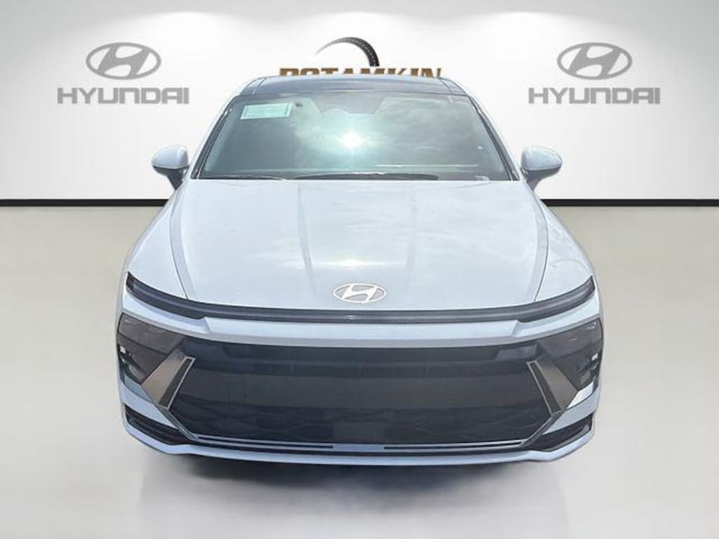 New 2026 Hyundai Sonata Hybrid SEL Sedan